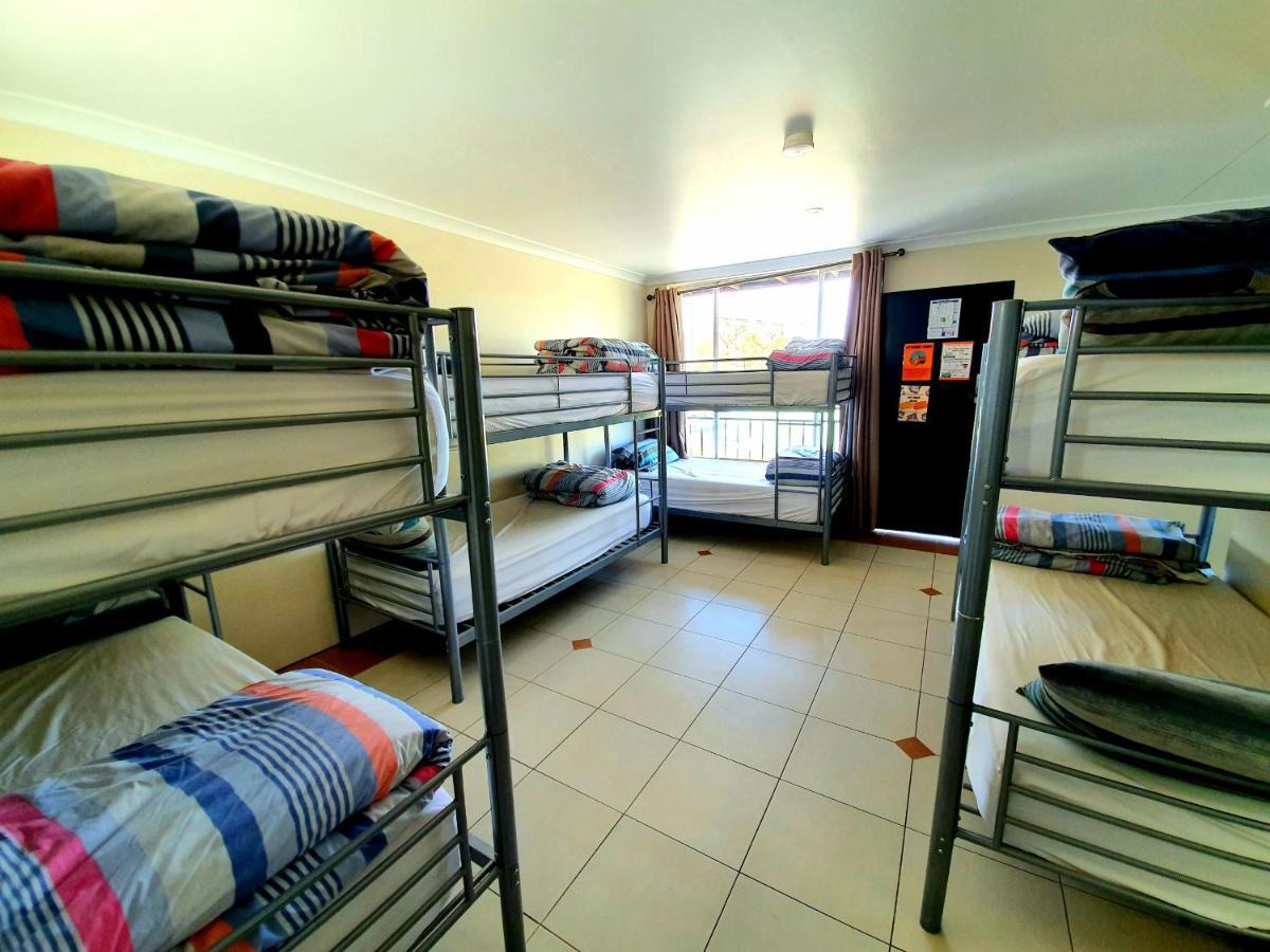Jump Inn Alice Budget Accommodation Alice Springs Zewnętrze zdjęcie