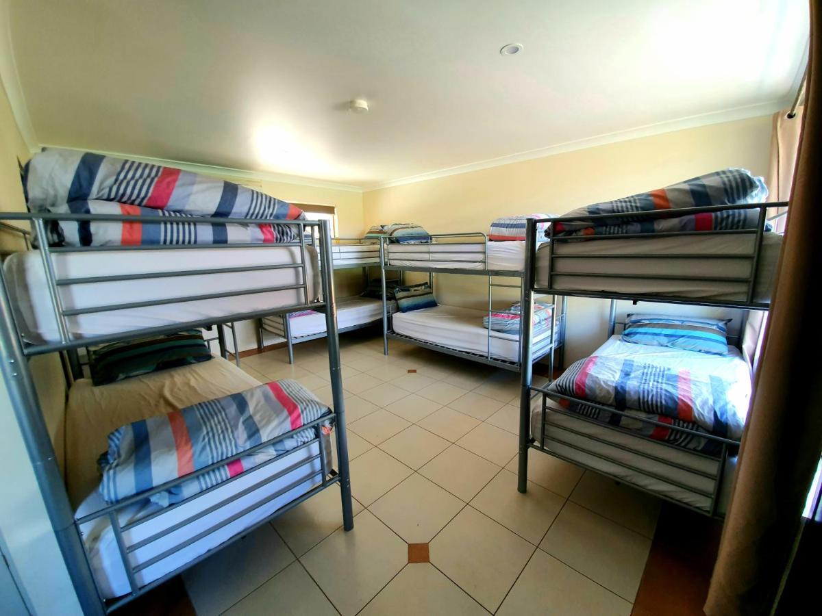Jump Inn Alice Budget Accommodation Alice Springs Zewnętrze zdjęcie